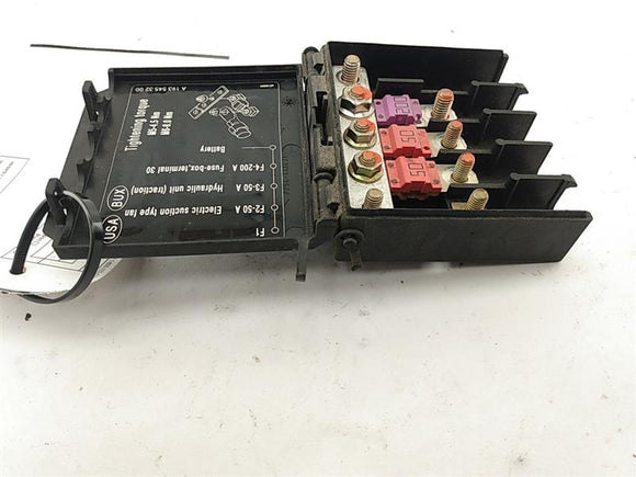 Chrysler Crossfire Fuse Box