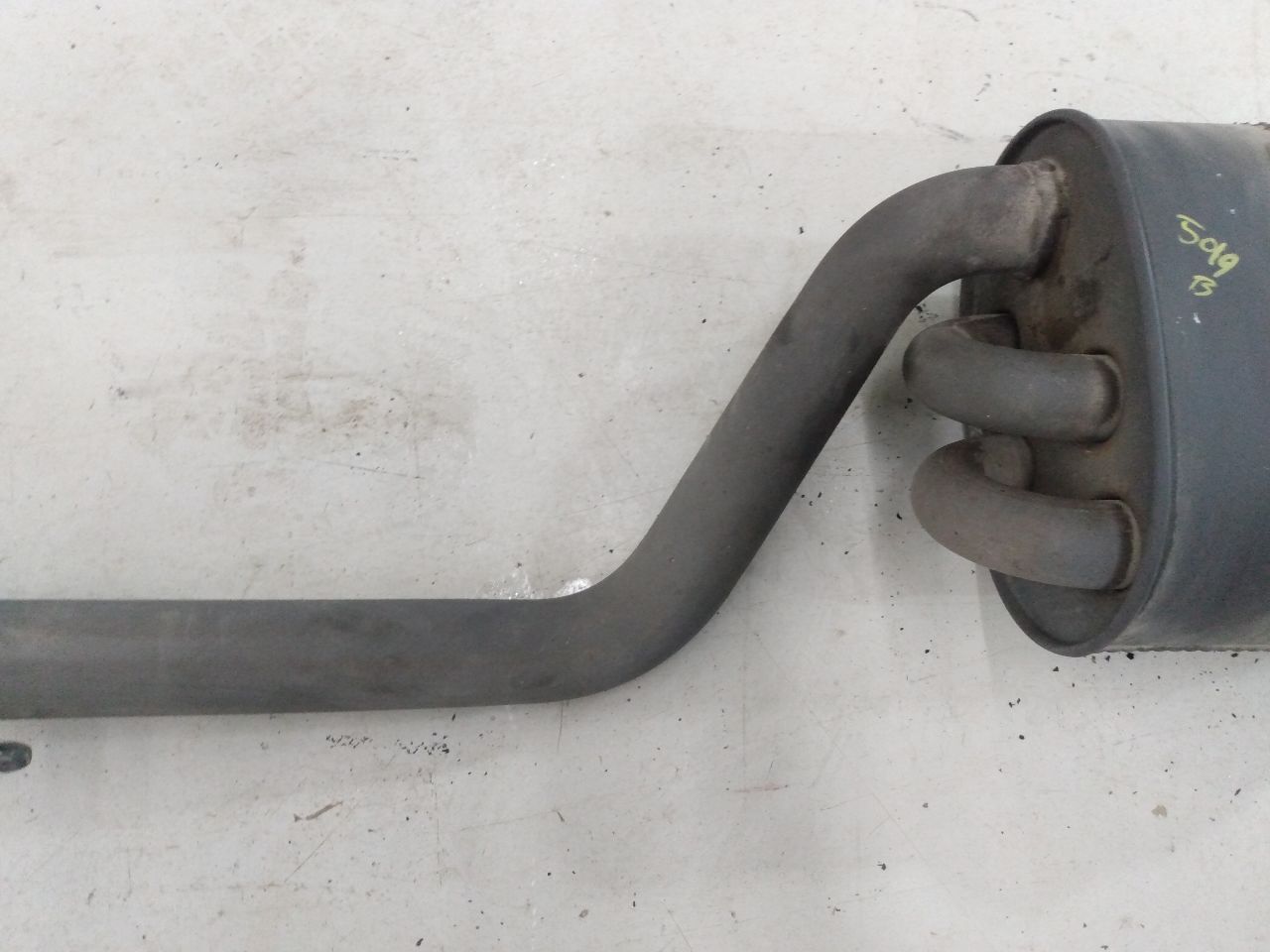 Chrysler Crossfire Muffler