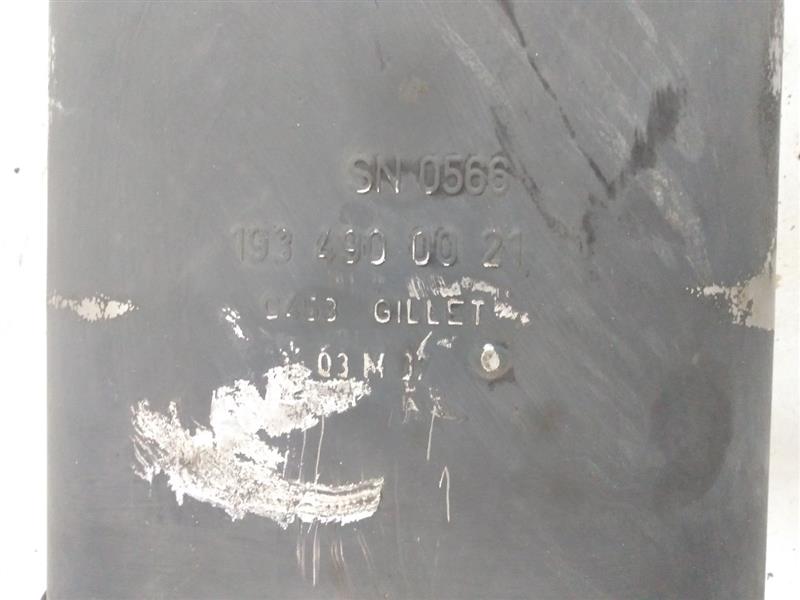 Chrysler Crossfire Muffler