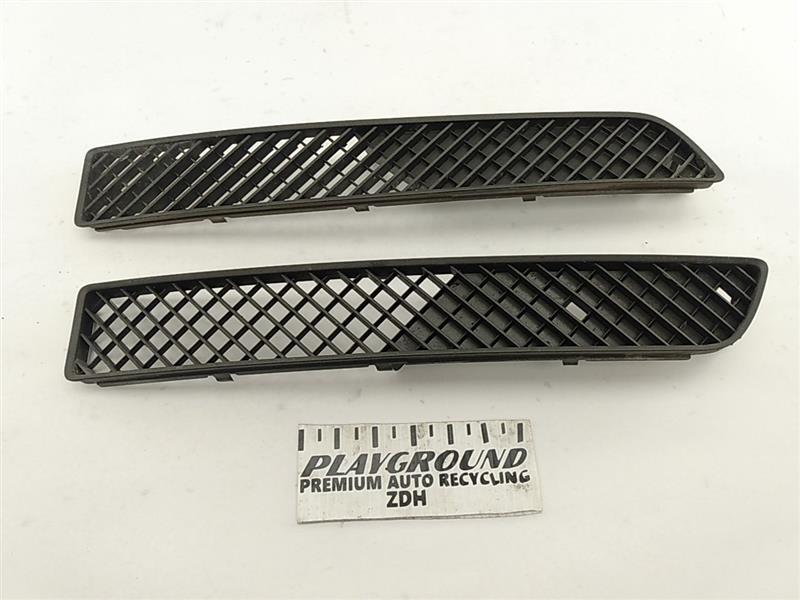 Chrysler Crossfire Pair Of Lower Grilles