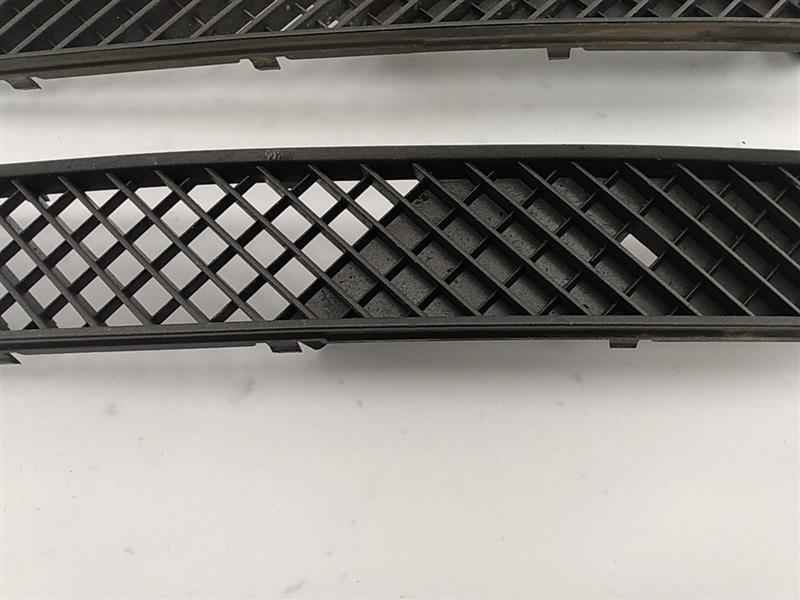 Chrysler Crossfire Pair Of Lower Grilles