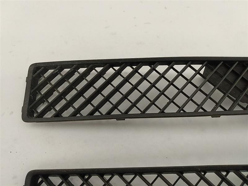 Chrysler Crossfire Pair Of Lower Grilles
