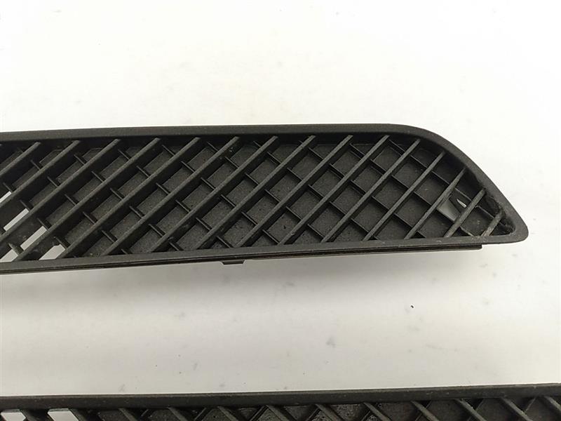 Chrysler Crossfire Pair Of Lower Grilles