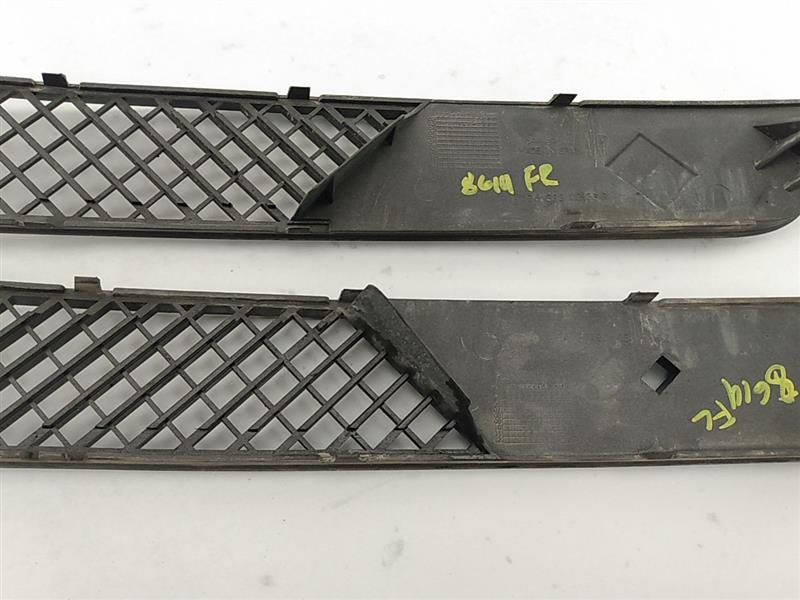 Chrysler Crossfire Pair Of Lower Grilles