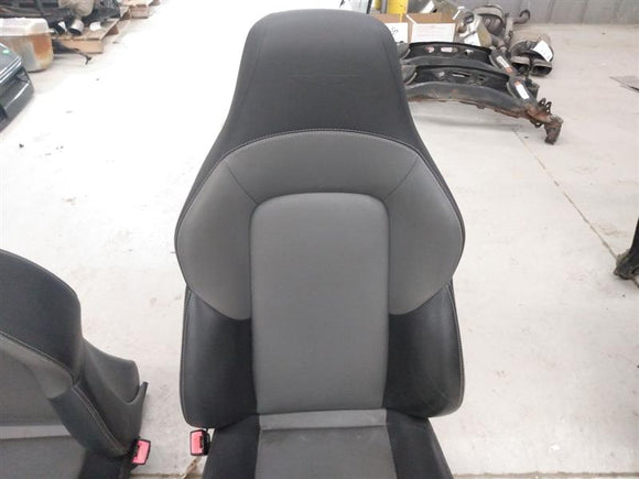 Chrysler Crossfire Pair Of Front Seats