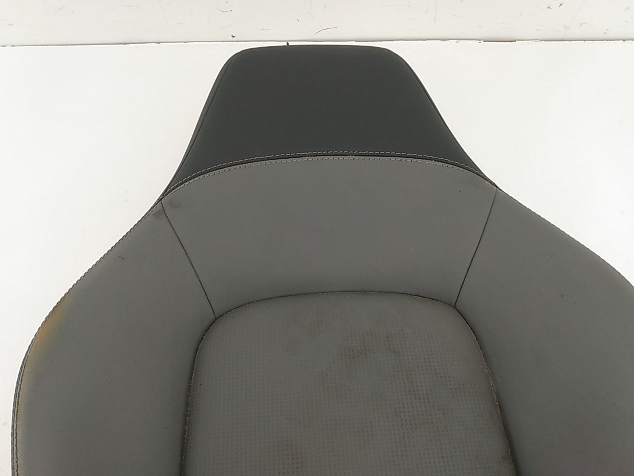 Chrysler Crossfire Front Right Upper Seat Cushion