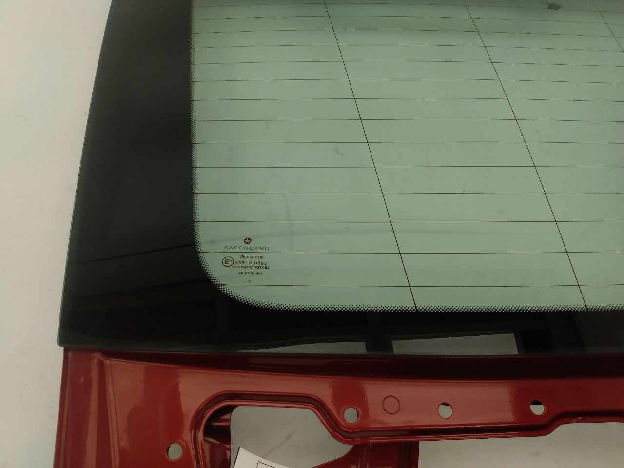 Chrysler Crossfire Hatch Lid With Glass