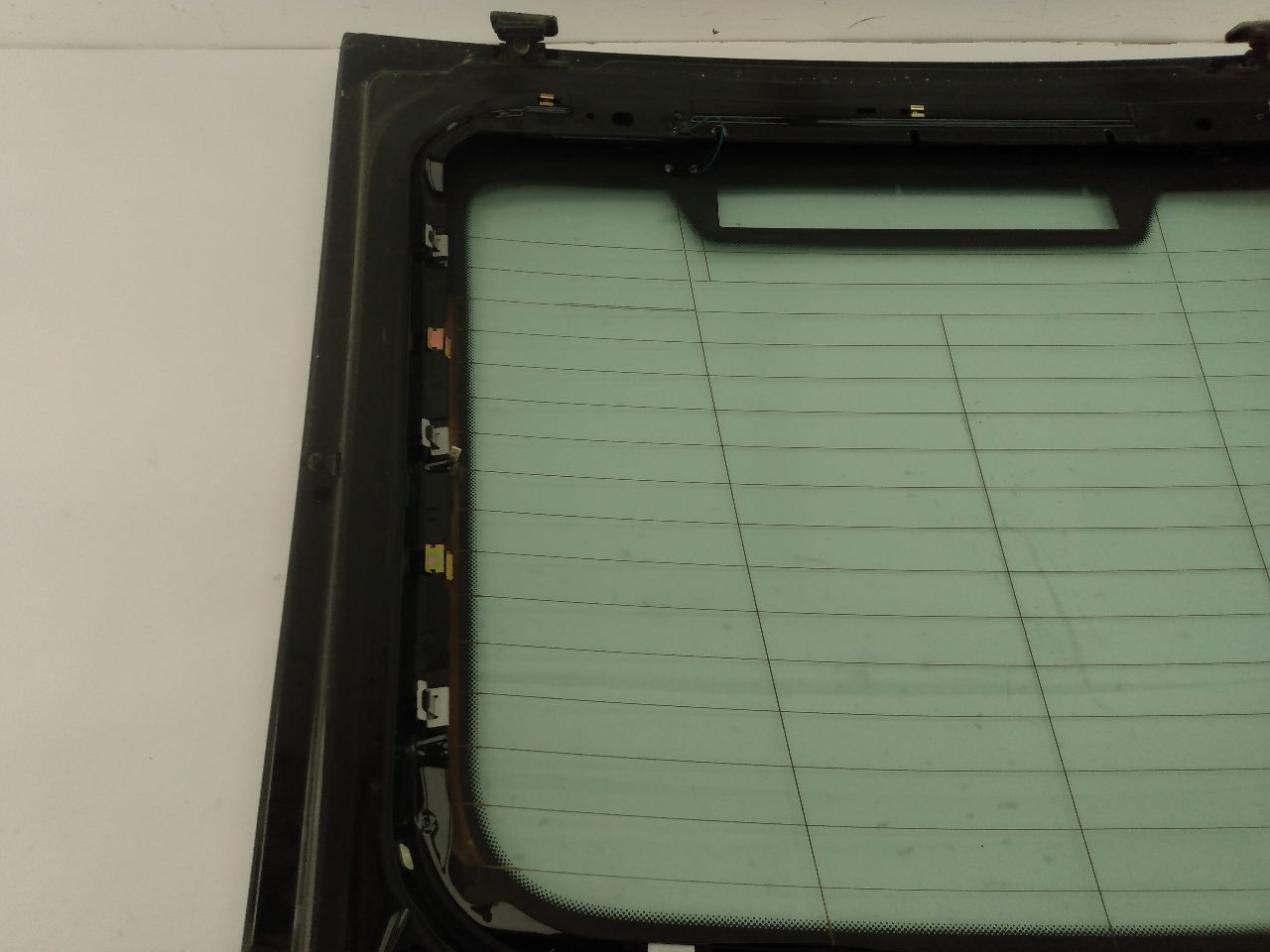 Chrysler Crossfire Hatch Lid With Glass