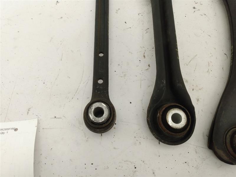 Chrysler Crossfire Set Of Rear Left Control Arms - 0