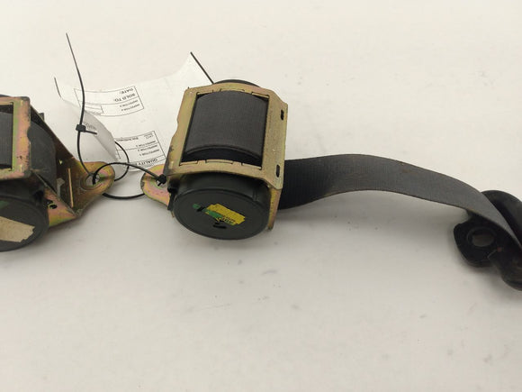 Land Rover Discovery Pair Of Rear Seat Belts