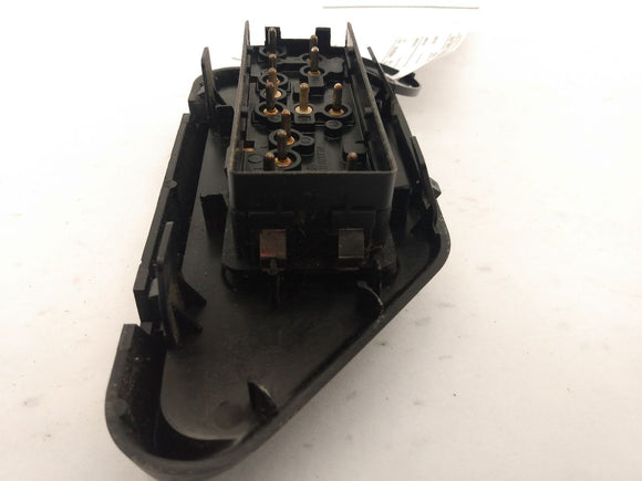 Land Rover Discovery Front Left Electric Seat Switch