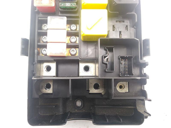 Land Rover Discovery Engine Bay Fuse Box