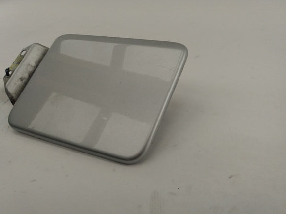 Land Rover Discovery Fuel Door