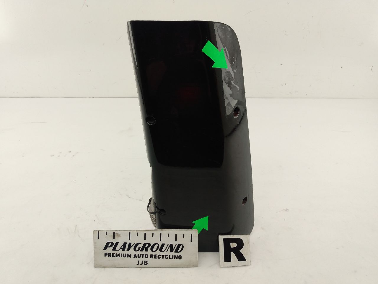 Land Rover Discovery Rear Right Tail Light