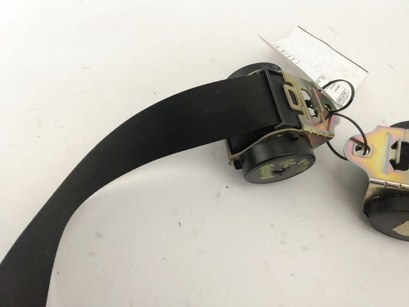 Land Rover Discovery Pair Of Rear Seat Belts And Retractors