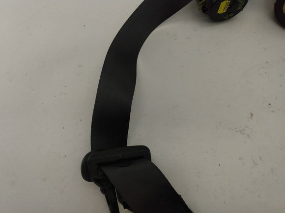 Land Rover Discovery Pair Of Rear Seat Belts And Retractors