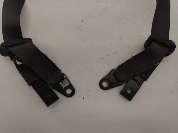 Land Rover Discovery Pair Of Rear Seat Belts And Retractors