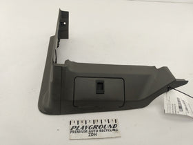 Land Rover Discovery Front Right Seat Trim