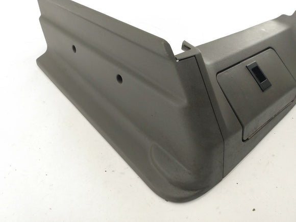 Land Rover Discovery Front Right Seat Trim