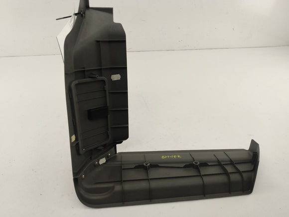 Land Rover Discovery Front Right Seat Trim