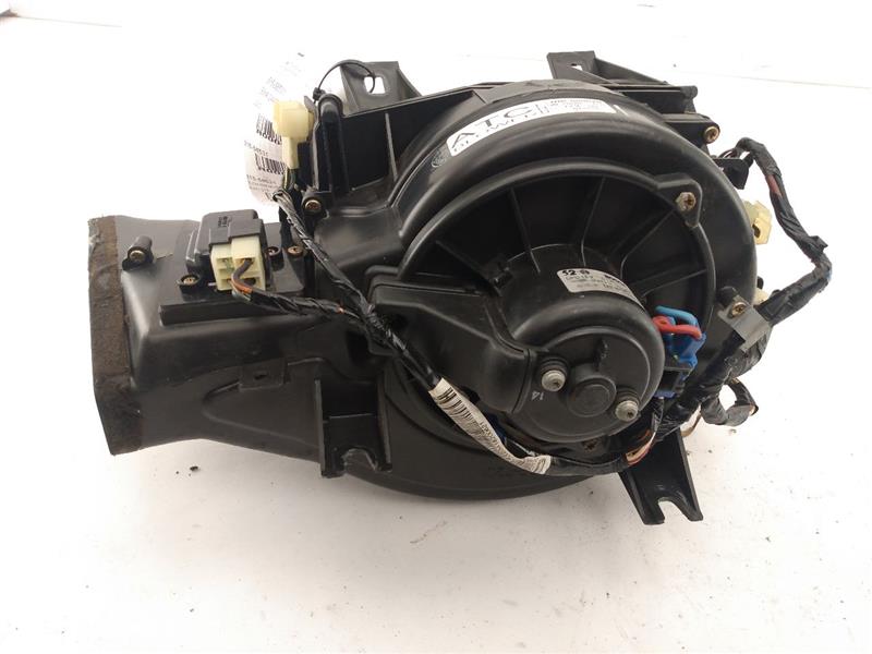 Land Rover Discovery Front Blower Motor