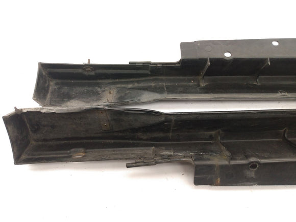 Land Rover Discovery Pair Of Side Skirt Panels