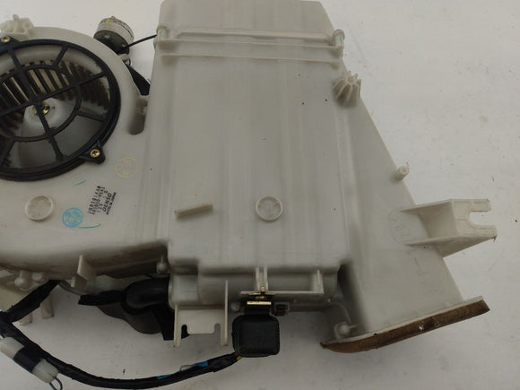 Land Rover Discovery Rear Air Conditioning Unit