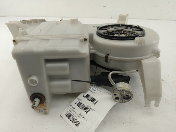 Land Rover Discovery Rear Air Conditioning Unit