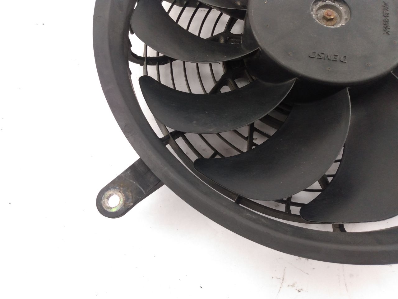 Land Rover Discovery Radiator Fan - 0