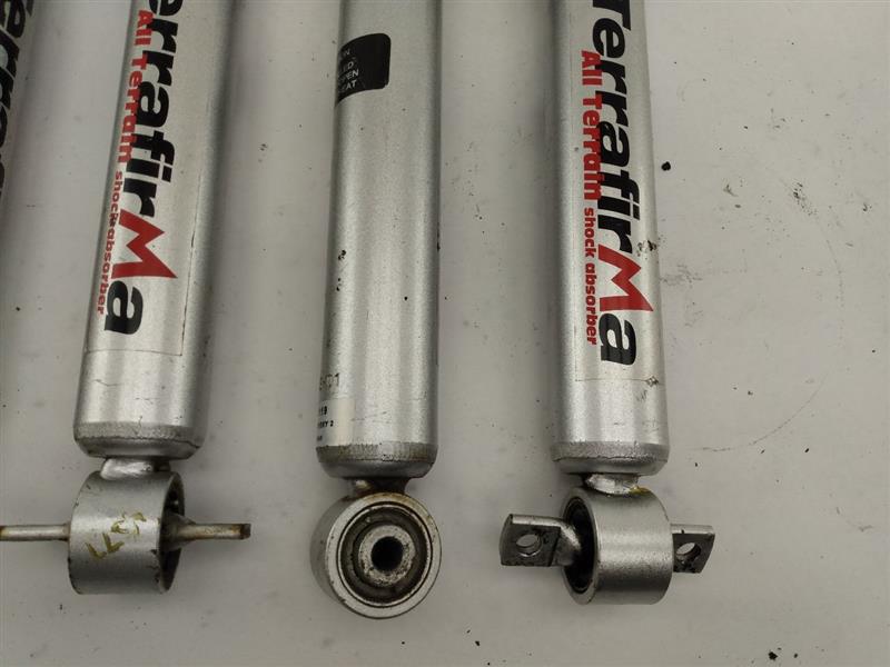 Land Rover Discovery Set Of Aftermarket Terrafirma Shocks