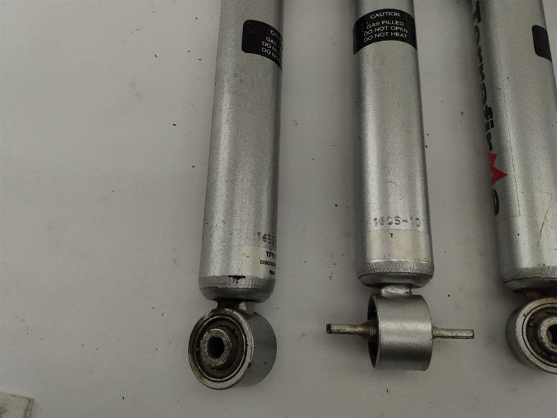 Land Rover Discovery Set Of Aftermarket Terrafirma Shocks