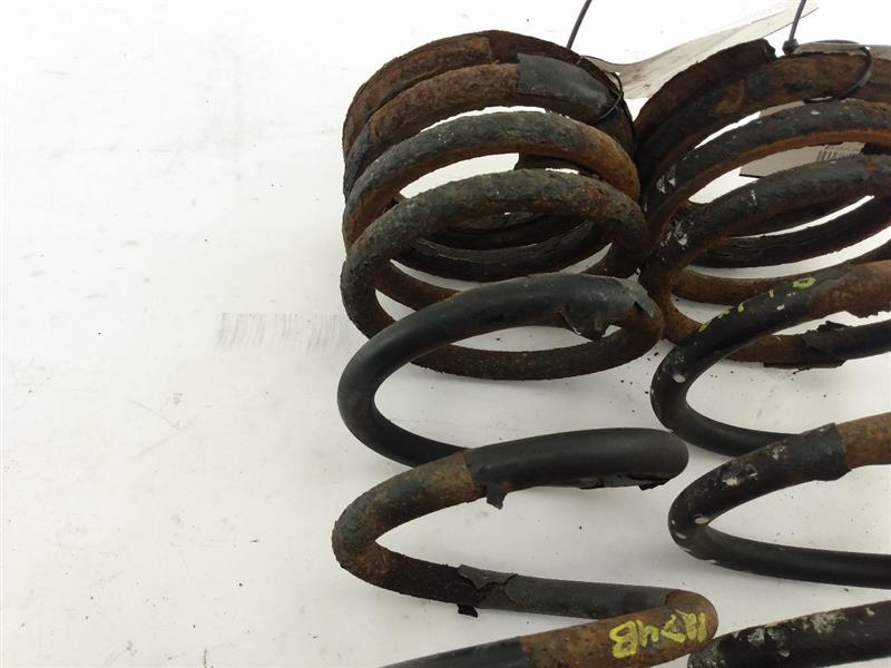 Land Rover Discovery Pair Of Rear Coil Springs