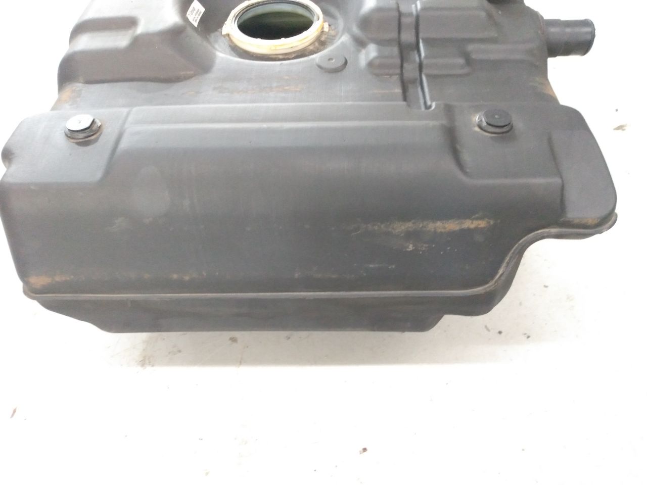 Land Rover Discovery Fuel Tank | Playground PAR