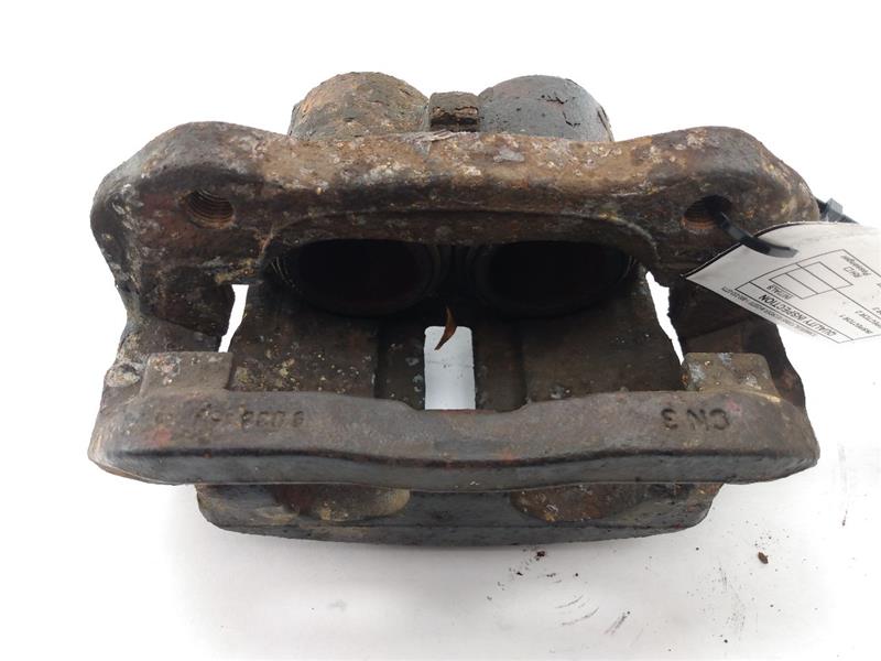Land Rover Discovery Front Right Brake Caliper
