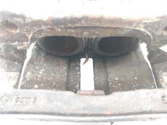 Land Rover Discovery Front Right Brake Caliper