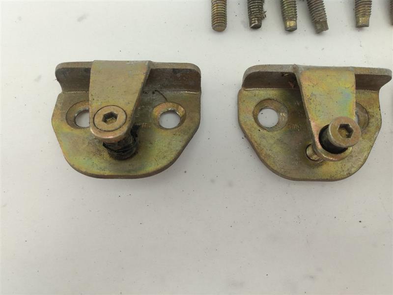 Volvo 245 Set Of Door Strikers - 0