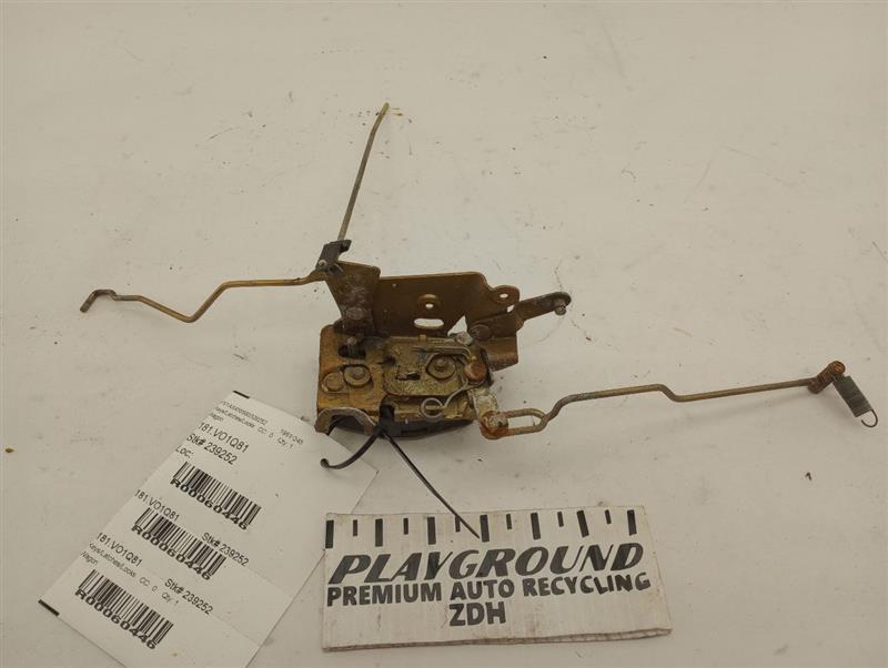 Volvo 245 Front Right Door Latch