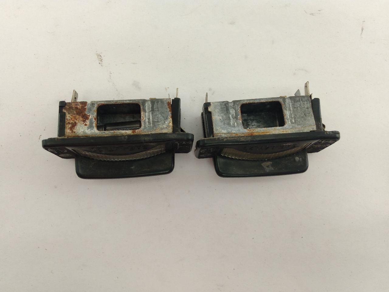 Volvo 245 Pair Of License Plate Lights