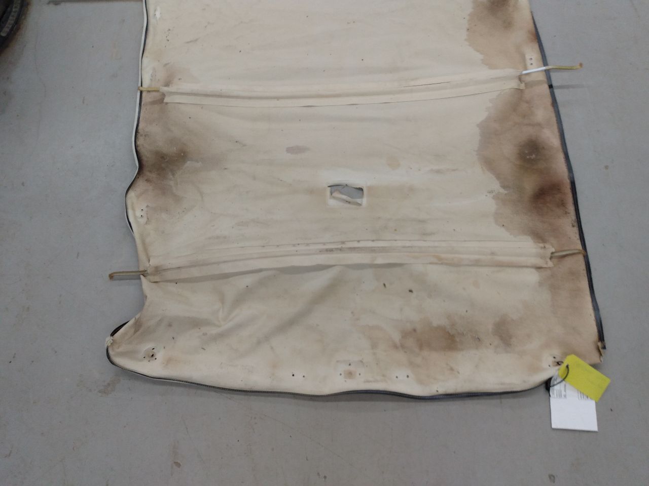 Volvo 245 Headliner **AS-IS**