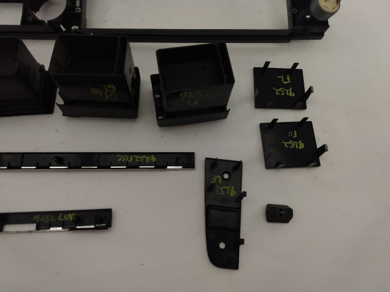 Volvo 245 Dash Trim Set