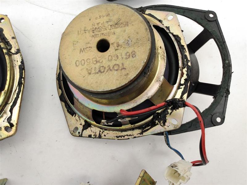 スピーカー・ウーファー celica Toyota Celica Set Of Speakers **AS-IS** | Playground PAR
