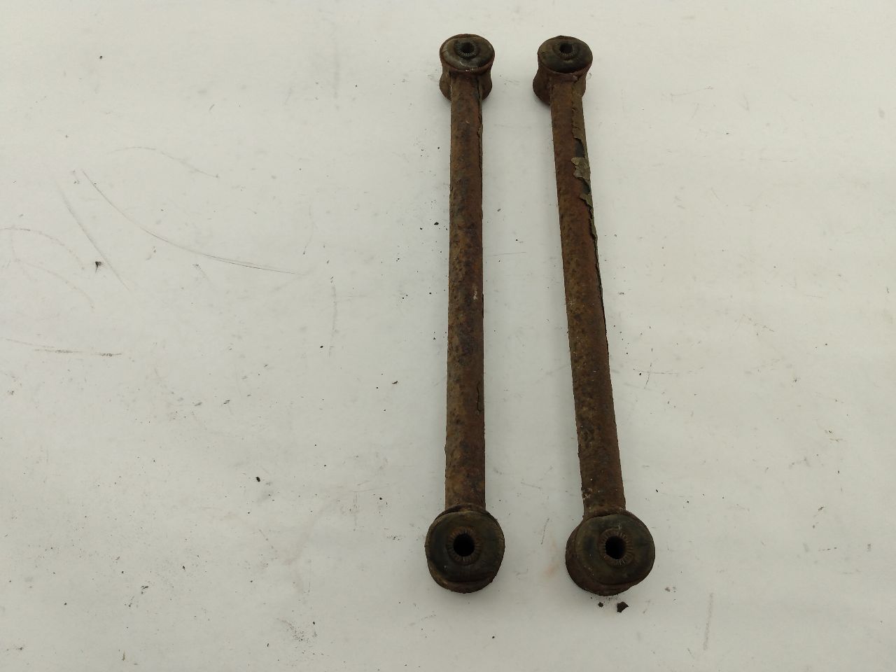 Volvo 245 Pair Of Rear Upper Control Arms