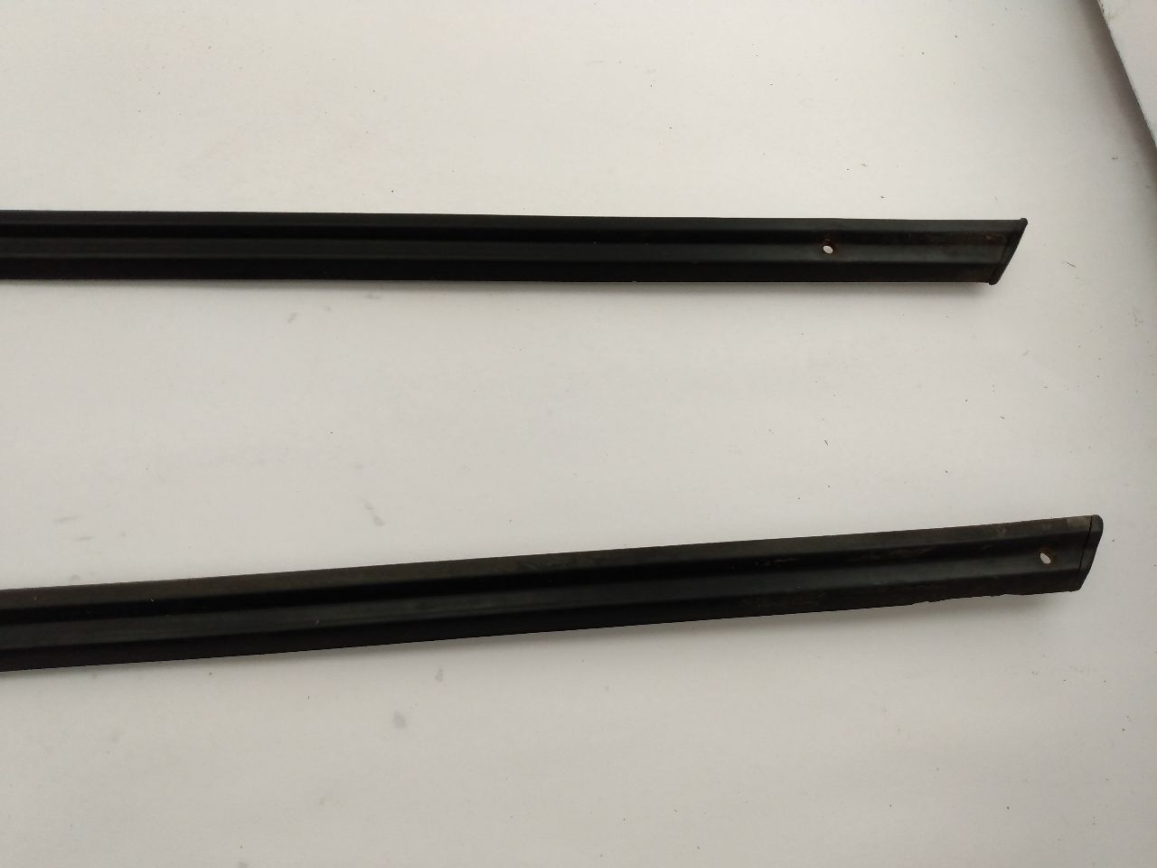 Volvo 245 Pair Of Rocker Panel Trim