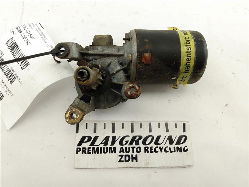 Volvo 245 Windshield Washer Motor