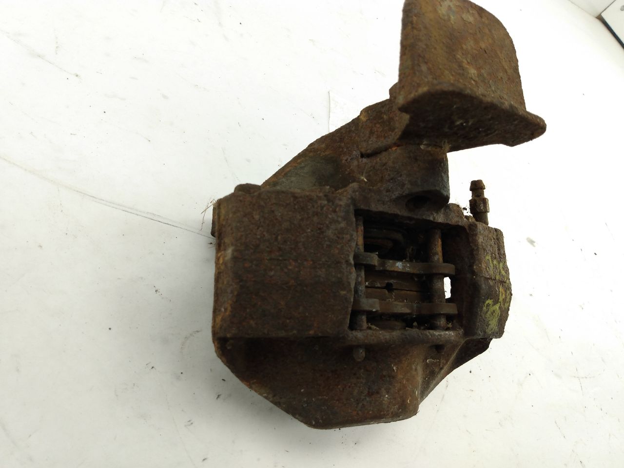 Volvo 245 Rear Right Brake Caliper - 0