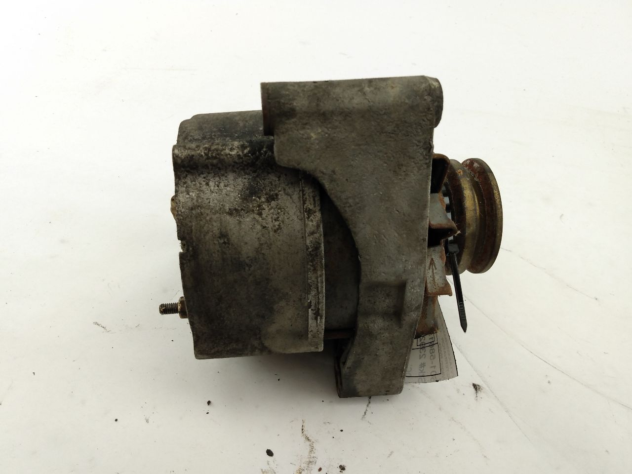 Volvo 245 Alternator