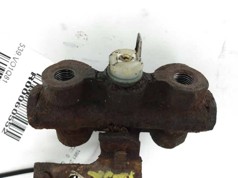 Volvo 245 Brake Proportioning Valve