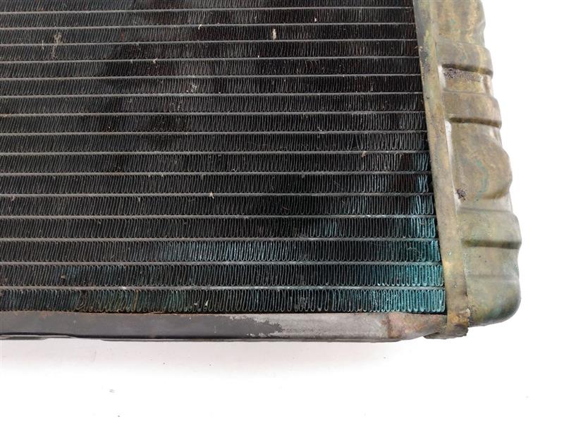 Volvo 245 Radiator