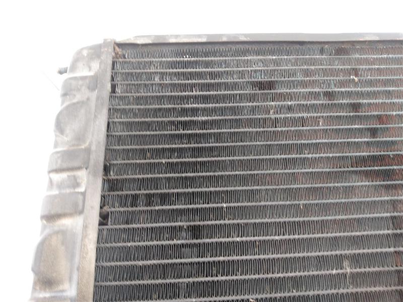 Volvo 245 Radiator