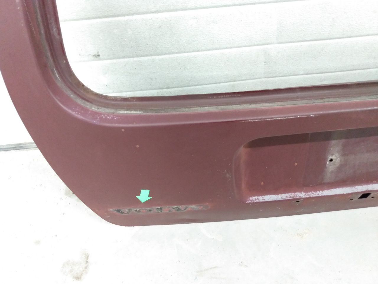 Volvo 245 Decklid - 0